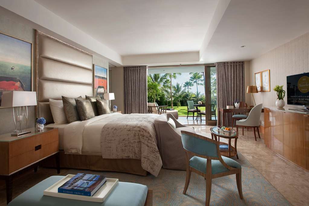 Mulia Resort Nusa Dua بادونج المطعم الصورة